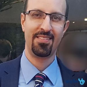 متخصص پوست، مو و زیبایی دکتر امیرحسین موذن