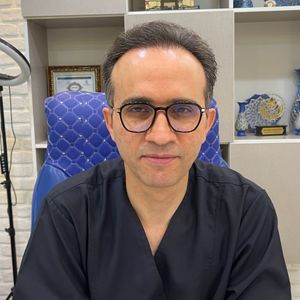 متخصص پوست، مو و زیبایی دکتر محمد بهمنی