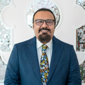 متخصص قلب و عروق دکتر سید علیرضا منیری
