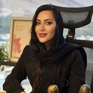 دکتر عمومی دکتر نادیا متقی